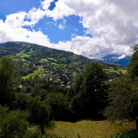 In St Gervais Les Bains Calm * Saint-Gervais-les-Bains
